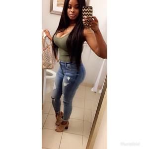 Meet your Posher, Jasmine